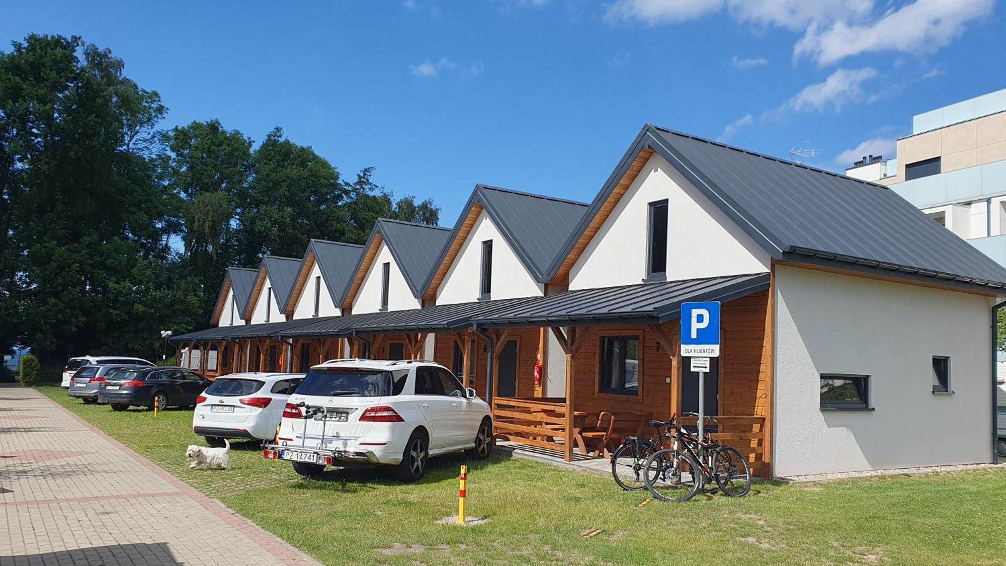 Camping Klif-Nowe Klimatyzowane Domki, 400M Od Centrum Rewala, 30M Od Morza Trzęsacz Exteriér fotografie